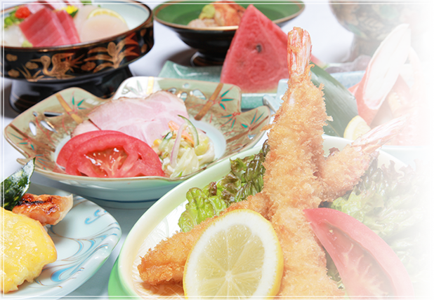 「まこし」「魚多」仕出しのお斎膳